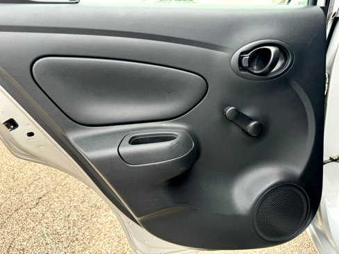 Used 2018 Nissan Versa S Plus image 17