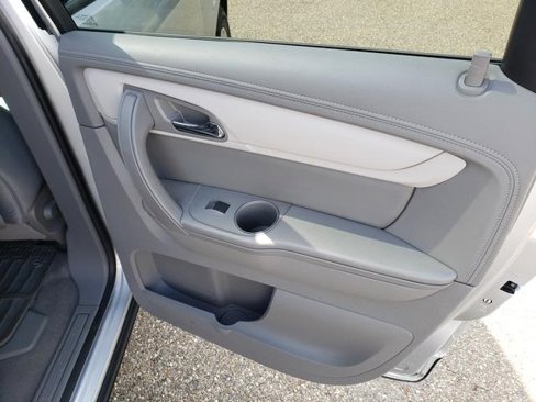 Used 2017 Chevrolet Traverse LS image 20