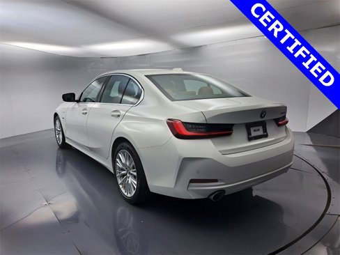 Certified 2023 BMW 330e w/ Driving Assistance Package image 5
