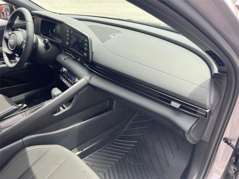 New 2025 Hyundai Elantra Sport image 34