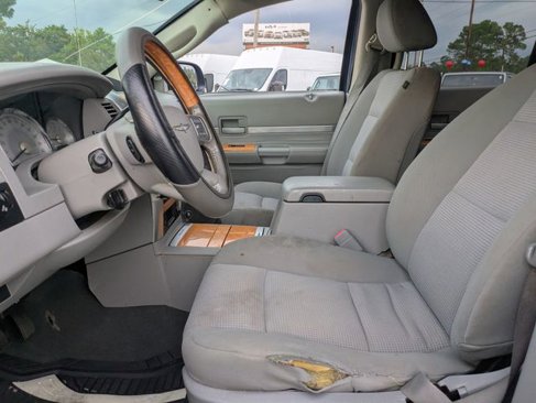 Used 2008 Chrysler Aspen Limited image 14