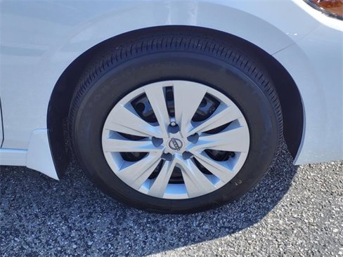 New 2025 Nissan Sentra S image 5