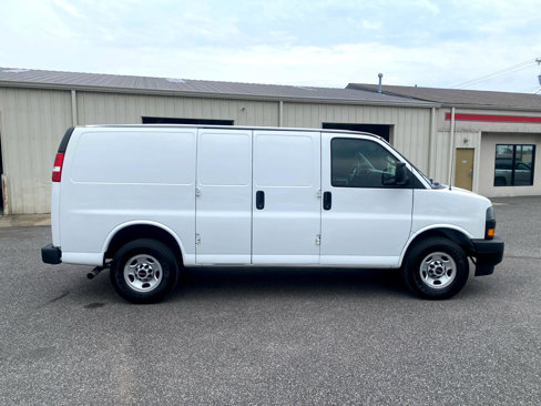 Used 2020 GMC Savana 2500 w/ Driver Convenience Package image 4