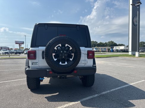 Used 2024 Jeep Wrangler Unlimited Rubicon 4xe image 8