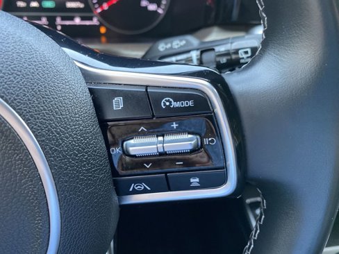 Used 2021 Kia Sorento EX image 32