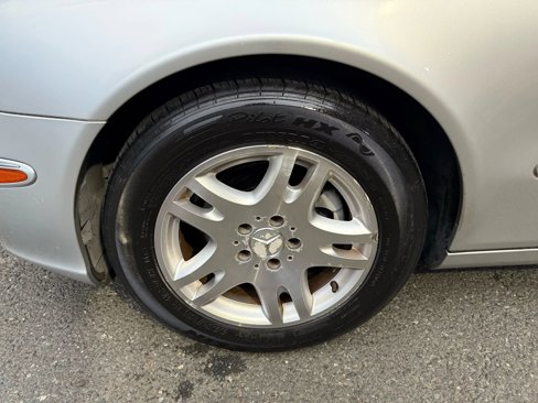Used 2003 Mercedes-Benz E 320 Sedan image 33