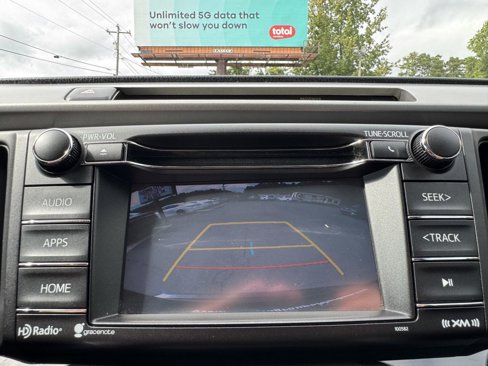 Used 2016 Toyota RAV4 XLE image 20