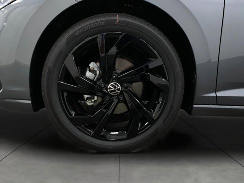New 2025 Volkswagen Jetta SE image 11