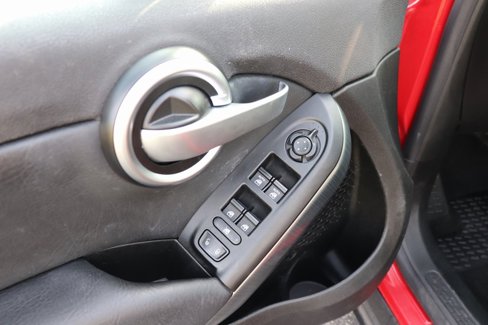 Used 2017 FIAT 500X Lounge image 22