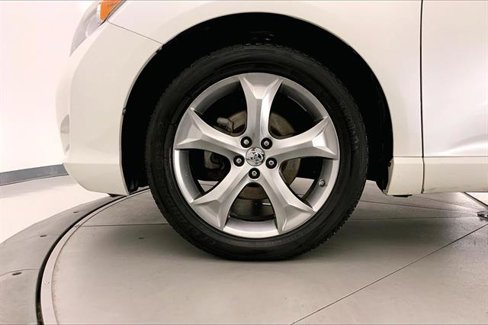 Used 2010 Toyota Venza AWD image 8