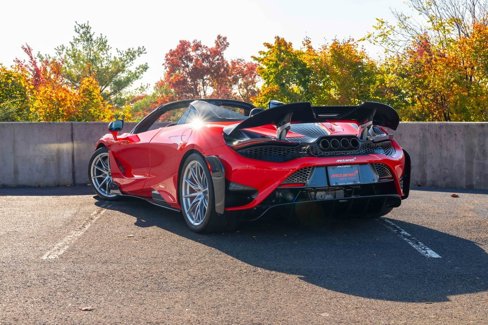 Used 2022 McLaren 765LT image 7