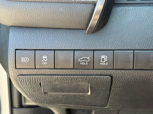 Used 2023 Toyota Camry XSE image 25