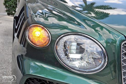 Used 2022 Bentley Bentayga image 36