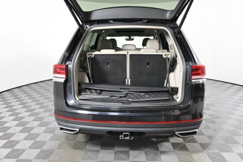 Used 2021 Volkswagen Atlas SE w/ Panoramic Sunroof Package image 10