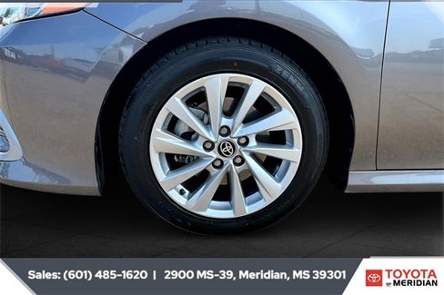 Used 2024 Toyota Camry LE image 7