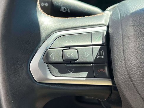 Certified 2022 Jeep Compass Limited w/ Elite Group image 20