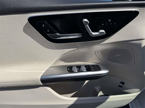 Certified 2022 Mercedes-Benz C 300 4MATIC Sedan image 18