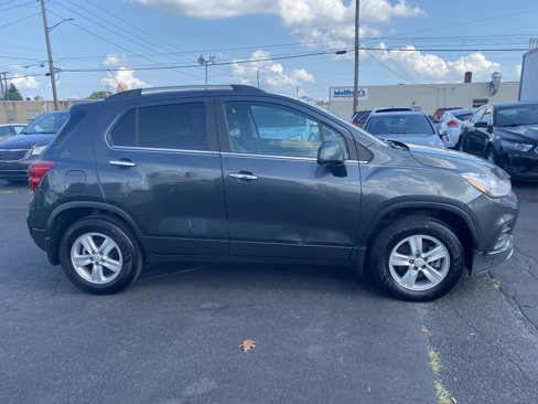 Used 2020 Chevrolet Trax LT w/ Driver Confidence Package image 7