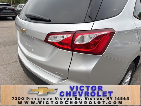 Used 2020 Chevrolet Equinox LS w/ LS Convenience Package image 6