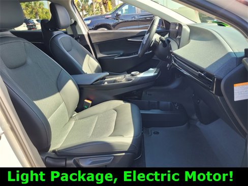 Used 2024 Kia EV6 Light image 17