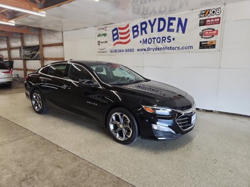 Used 2024 Chevrolet Malibu LT image 2