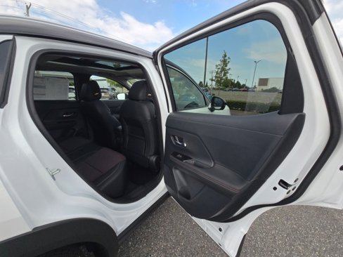 New 2025 Nissan Kicks SR w/ SR Premium Package image 13