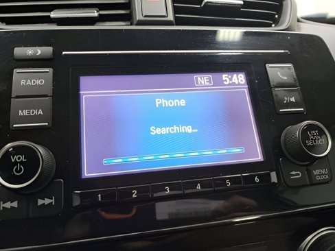 Used 2018 Honda CR-V LX image 11