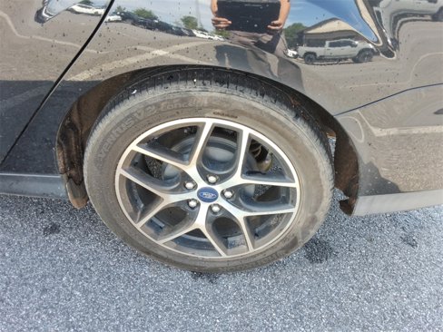 Used 2018 Ford Focus SE w/ SE Appearance Package image 17