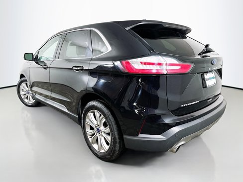 Used 2022 Ford Edge Titanium image 5