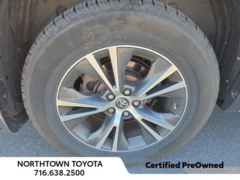 Used 2016 Toyota Highlander XLE image 6