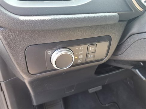 Certified 2022 Ford Escape SE w/ Cold Weather Package image 13