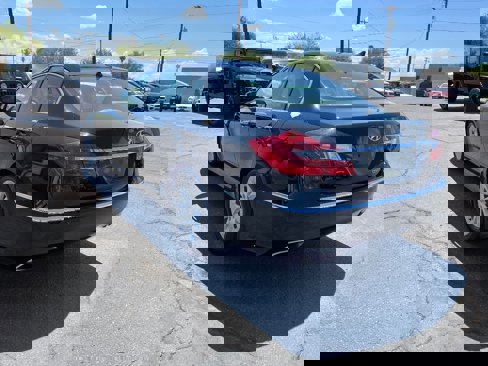 Used 2013 Hyundai Genesis 3.8 image 7