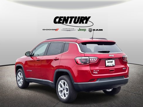 New 2025 Jeep Compass Latitude image 6
