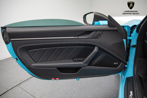 Used 2025 Porsche 911 Carrera GTS image 37