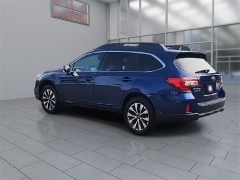 Used 2017 Subaru Outback 2.5i Limited image 6