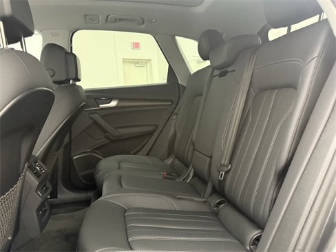 Used 2023 Audi Q5 2.0T Premium Plus image 27
