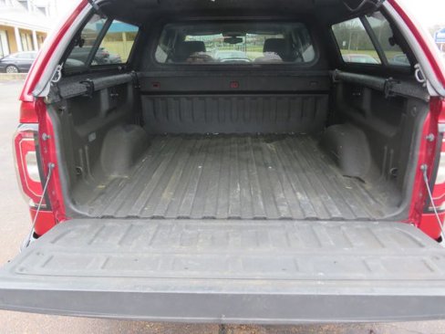 Used 2018 GMC Sierra 1500 SLT w/ SLT Premium Package image 13