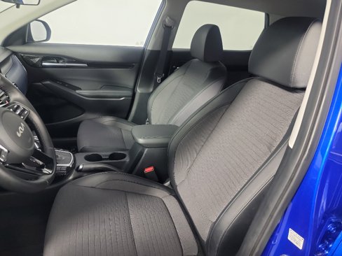 Certified 2023 Kia Seltos S w/ Navigation Package image 17