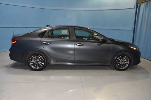 Used 2023 Kia Forte LXS image 21