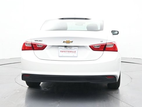 Used 2023 Chevrolet Malibu LT image 7