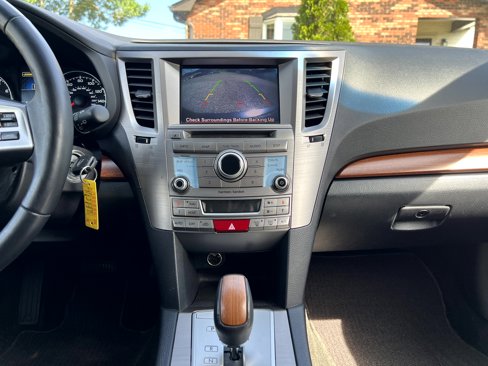 Used 2013 Subaru Outback 3.6R Limited image 19