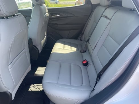 Used 2021 Chevrolet TrailBlazer LT w/ Premium Seating Package image 18