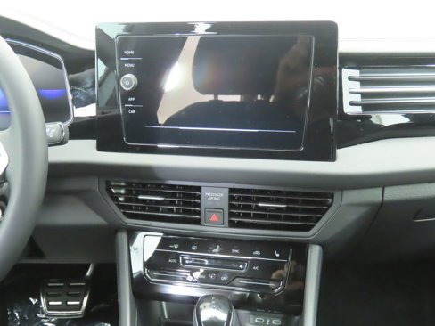 New 2025 Volkswagen Jetta Sport image 15