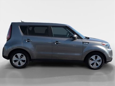 Used 2016 Kia Soul image 3