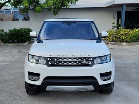 Used 2016 Land Rover Range Rover Sport HSE image 2