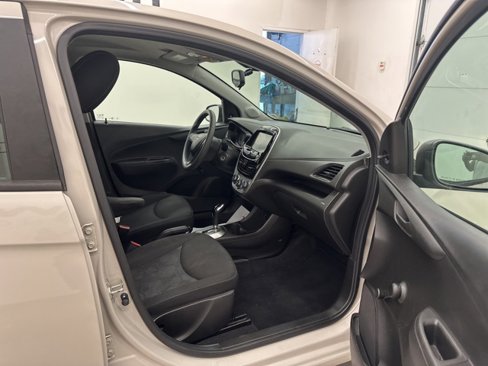 Used 2018 Chevrolet Spark LS image 30