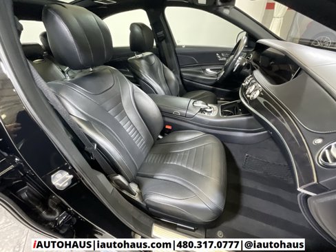 Used 2019 Mercedes-Benz S 560 Sedan image 26