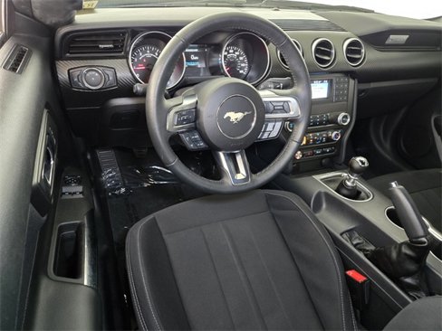 Used 2022 Ford Mustang Coupe image 11