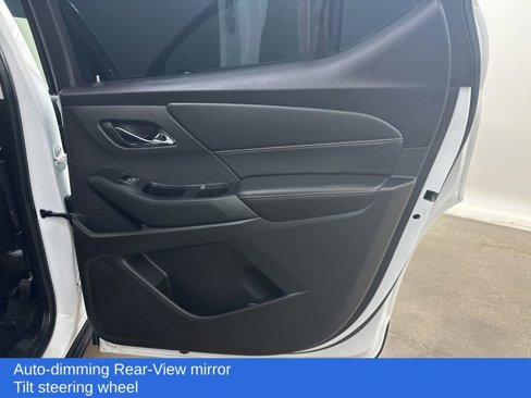 Used 2018 Chevrolet Traverse LT image 23