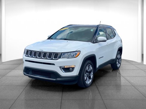 Used 2021 Jeep Compass Limited image 3